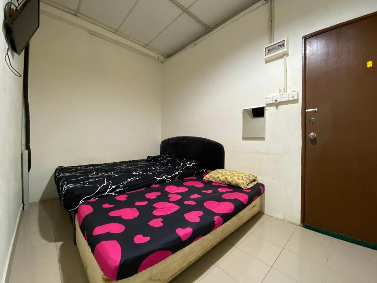 Spot On 90293 Sk Budget Hotel George Town Extérieur photo