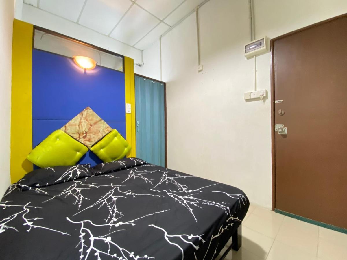 Spot On 90293 Sk Budget Hotel George Town Extérieur photo