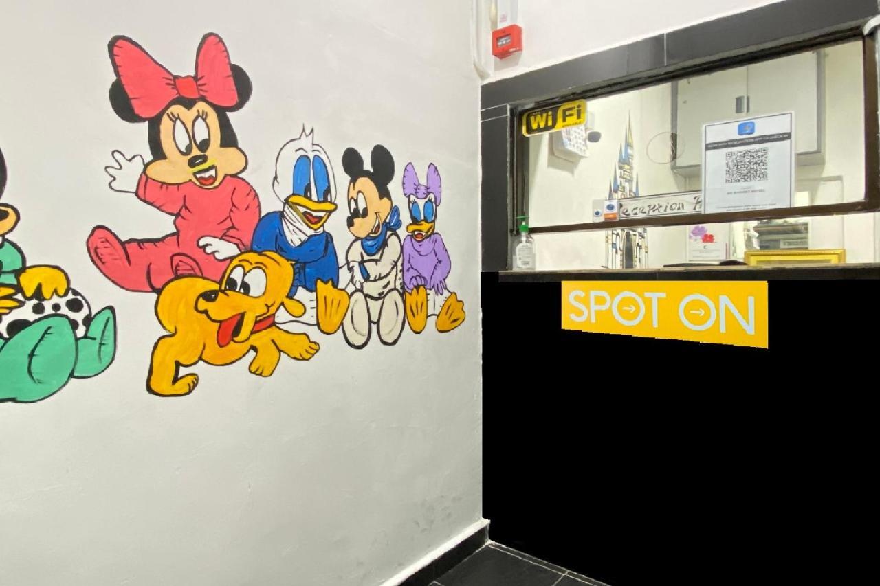 Spot On 90293 Sk Budget Hotel George Town Extérieur photo